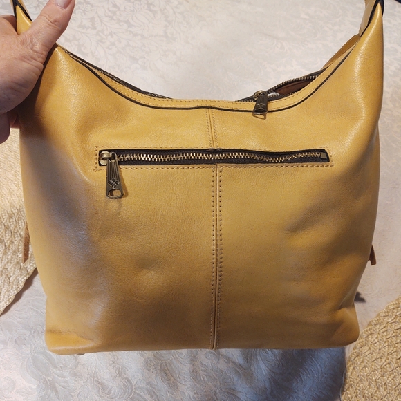 Patricia Nash - Picture 6 of 6